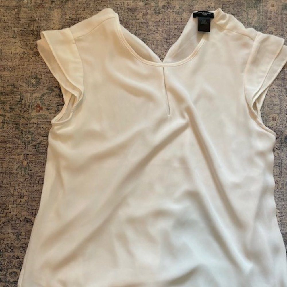 Ann Taylor Women's Flowy Blouse
